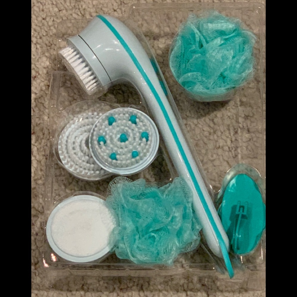 Body exfoiling set (brand new!)